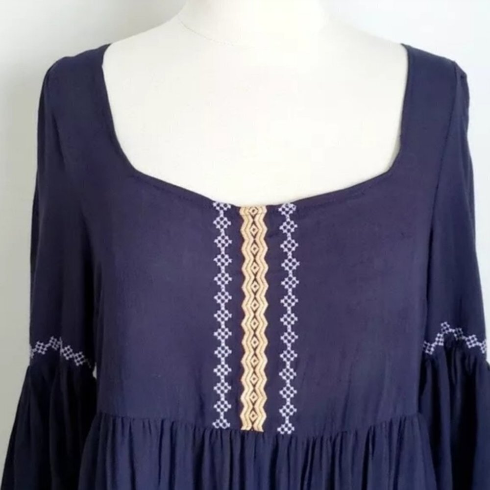 Umgee embroidered empire dress tunic bell sleeve Medium - Picture 4 of 7